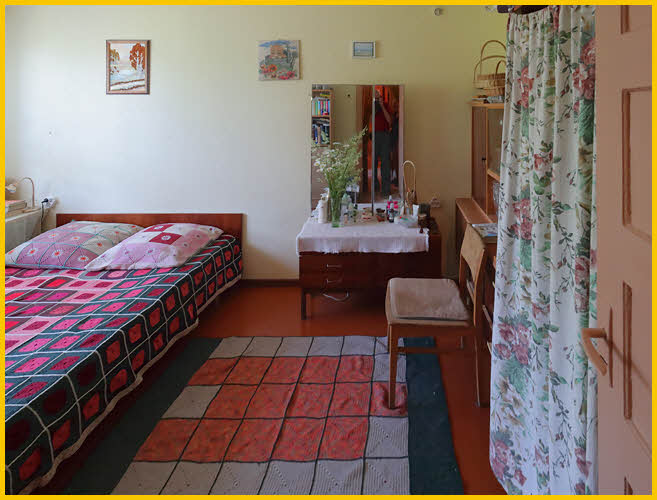 Bed Room